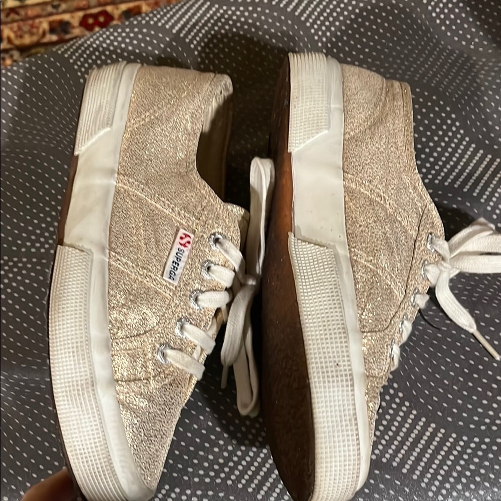 Superga Gold Sneakers Classic Low-Top Design - Picture 4 of 4
